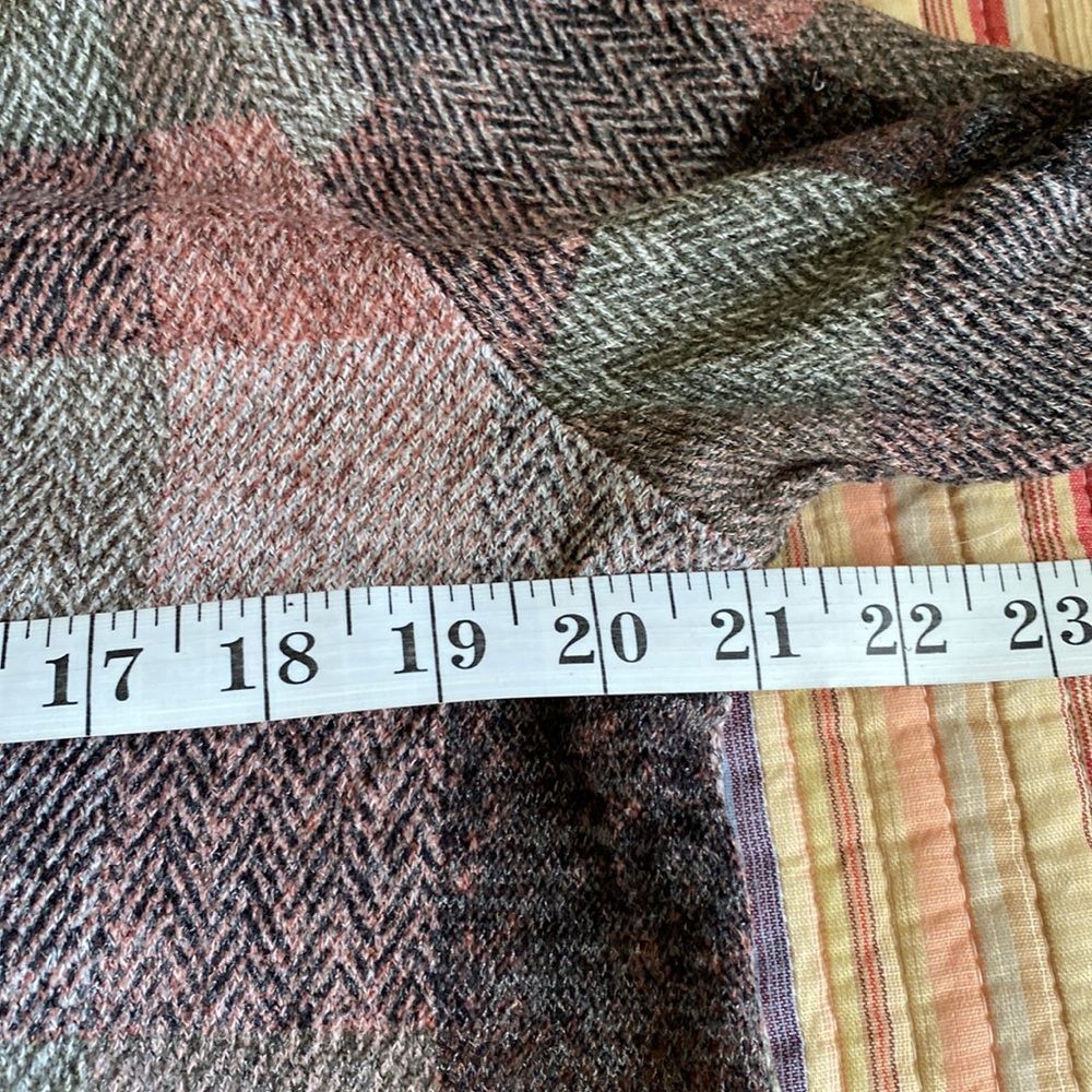 Faith and Joy Grey Pink Top XL - Picture 7 of 8